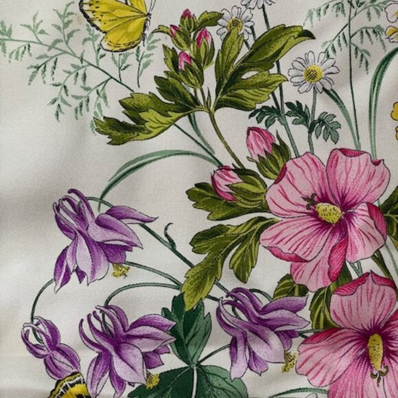 Vintage Silk Gucci Scarf - Picture 2 of 6